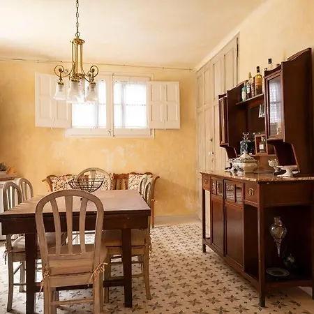 Casa Victor Riu Piera